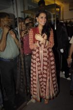 Neha Dhupia at designer Riyaz Gangji_s store Libas to promote  Pappu Can_t Dance sala in Peddar Road on 12th Dec 2011 (5).JPG